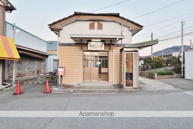 サンライズ蔵本の周辺写真