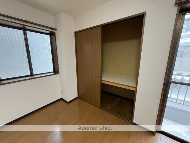 パインパレス根塚の内装写真