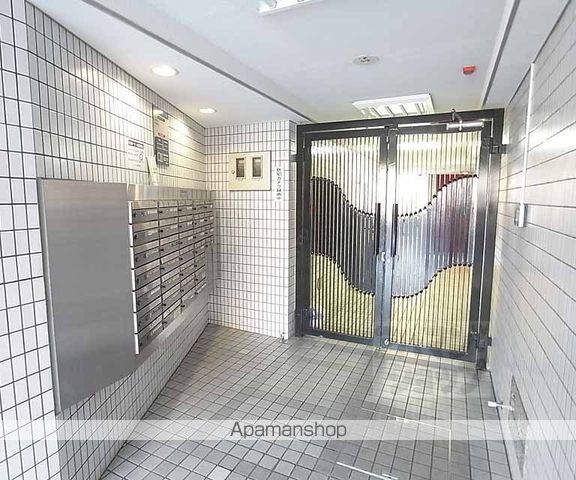 コスモ二条の玄関写真