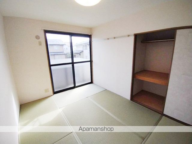 モンターニュリーブル A棟の内装写真