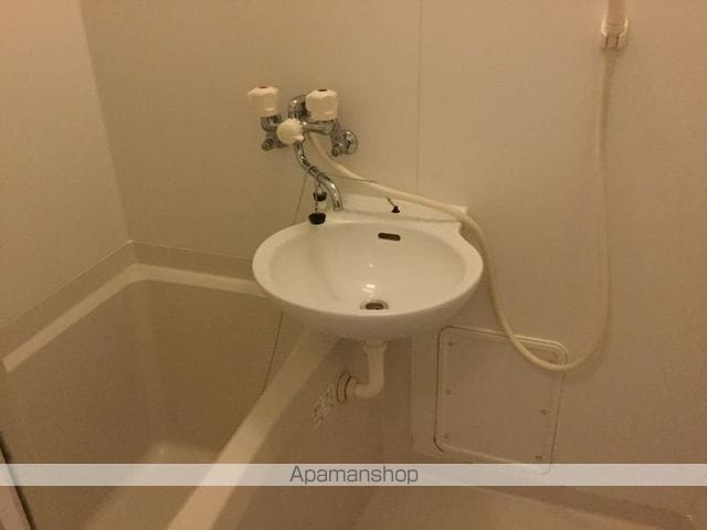 レオパレスGRANDEUR 島の内装写真