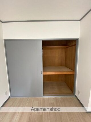 サン・セイント・リヴィア[2LDK/68m2]の内装5