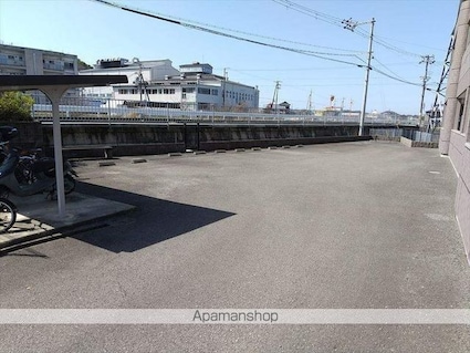 ＰＲＯＮＩＴＹ　ＣＯＵＲＴ　Ⅱ[2DK/45.63m2]の駐車場2