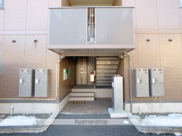 クラテールN ABCの玄関写真