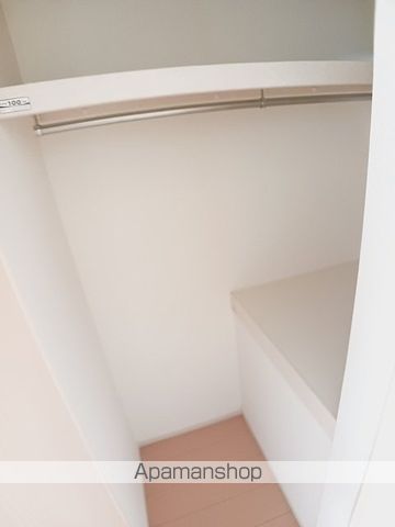 カシーヌ ショコラIVの内装写真