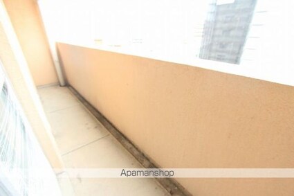 ヴィラ扇[2K/33.3m2]のバルコニー