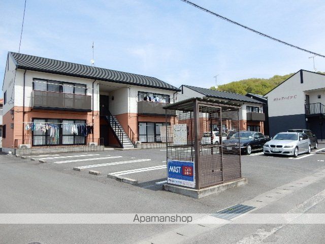 カトレアハイツ C棟の外観写真
