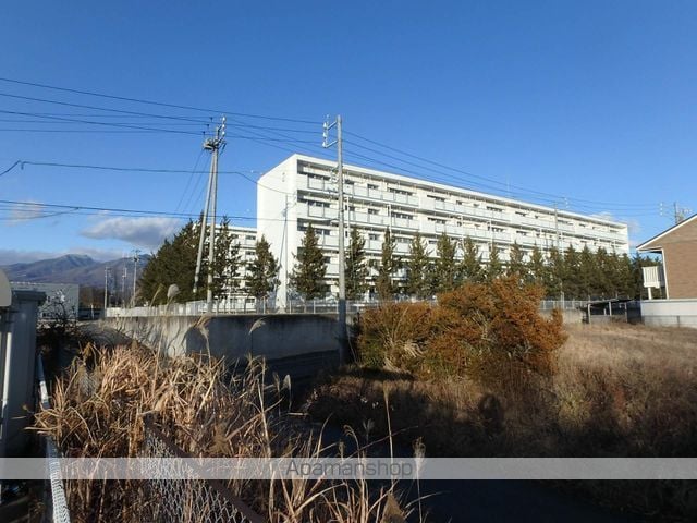 ビレッジハウス岩村田1号棟の外観写真