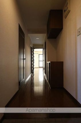 リバティハウス[2LDK/66m2]の玄関