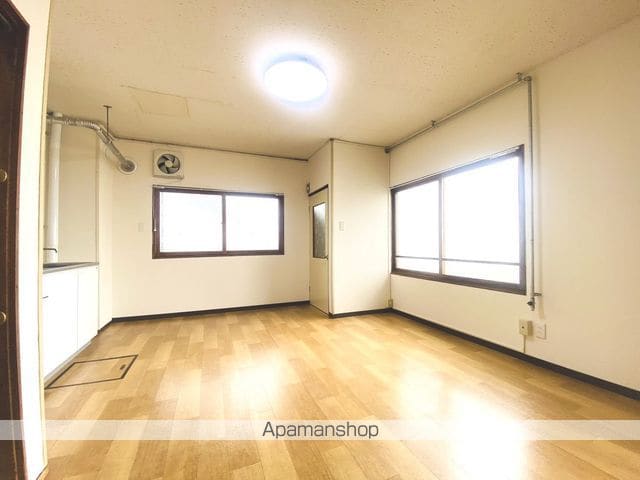 第6ピアパレス中島の内装写真