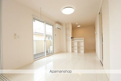 Ｒｏｙａｌ　Ｐａｒｋ　ＨＩＭＥＫＯ　Ｉ・Ｊ[1LDK/41.01m2]の内装2