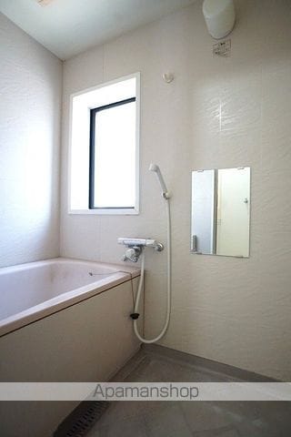 ハイツナティの内装写真