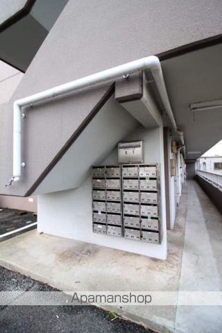 YDS第一ビルの玄関写真