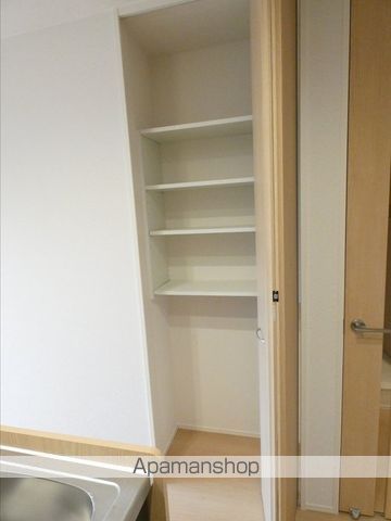 サンガーデン新山口 A棟の内装写真