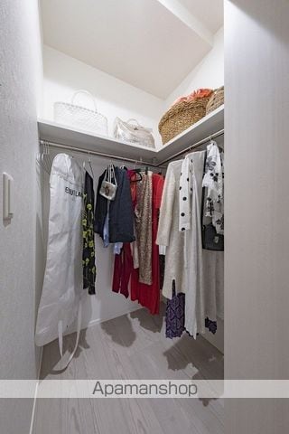 エンクレスト天神WESTの内装写真