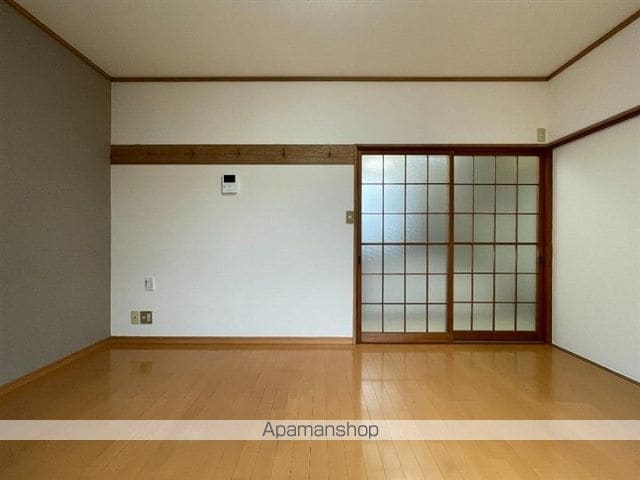 山岸ハイツの内装写真