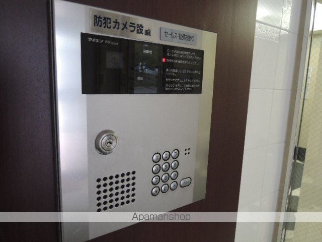 J・AWAZAの玄関写真