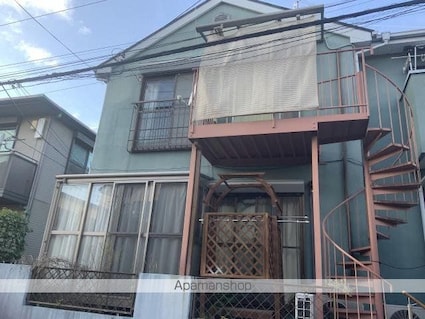 ベルシオン[1K/33.12m2]の外観2