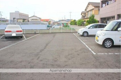 ディアパレス[1K/31.02m2]の駐車場