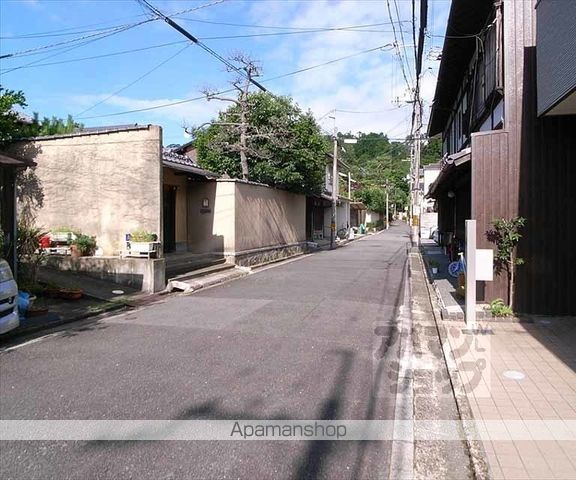 京阪電気鉄道鴨東線 出町柳駅 徒歩16分 2階建 築11年の外観写真