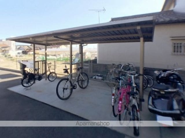 和歌山県和歌山市松江東２丁目[2LDK/67.11m2]の共用部2