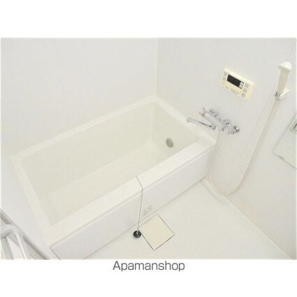 ミルフィーユ宮前平[3LDK/67.32m2]のバス