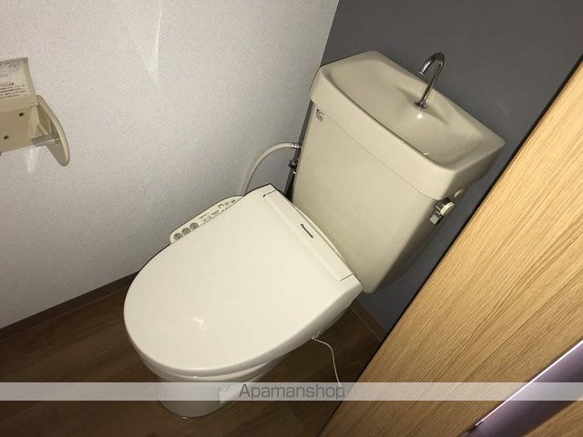 ピュアメゾン[1R/16.53m2]のトイレ