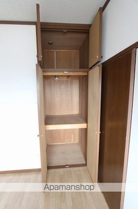 メゾンＡＫＩ[3LDK/71.27m2]の収納