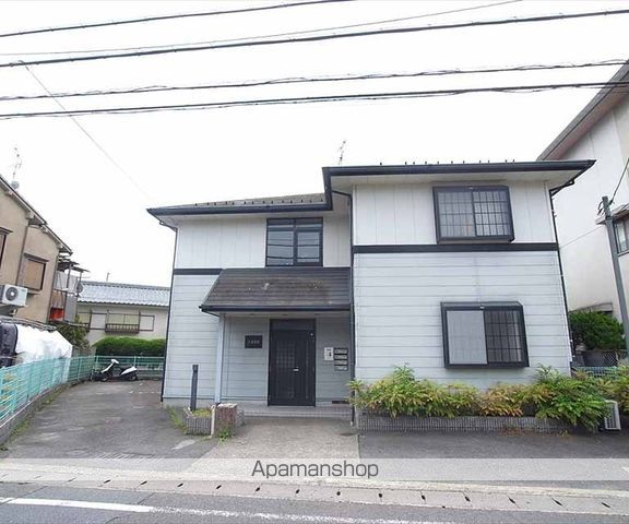 コーポ岩倉の玄関写真