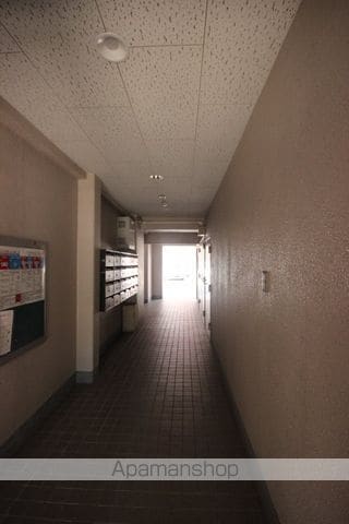 第3好木ビルの玄関写真