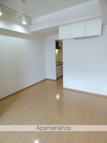 サンレムートESAKA 1STの内装写真
