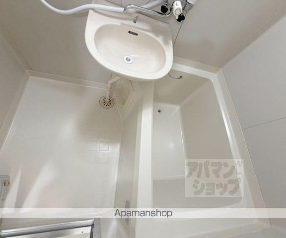 フレグランス岡の内装写真