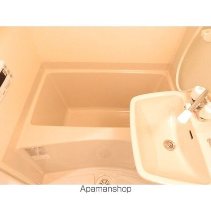 リブタス中野江原町[1K/16m2]のバス