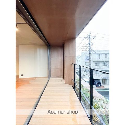 山手線 目黒駅 徒歩14分 3階建 築2年の内装写真