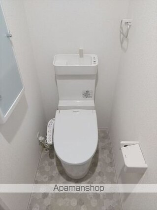 リファレンス[3LDK/97.7m2]のトイレ