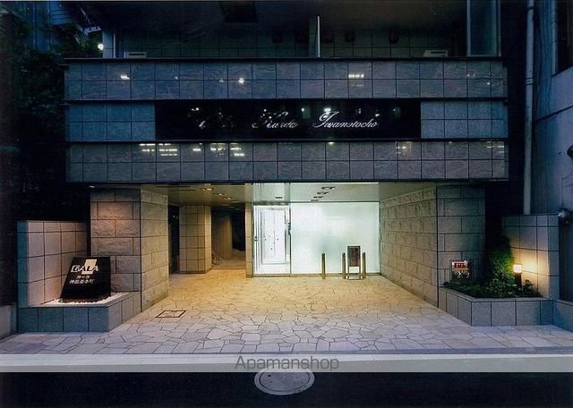 ガーラ神田岩本町の玄関写真