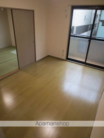 シャトル大戸 IIIの内装写真