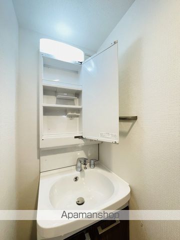 ディアレイシャス東別院IVの内装写真