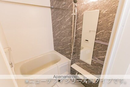 サニートロン福住　２[1K/33.2m2]のバス