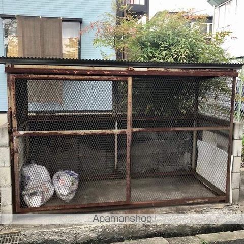 エステートピア瀬田の玄関写真