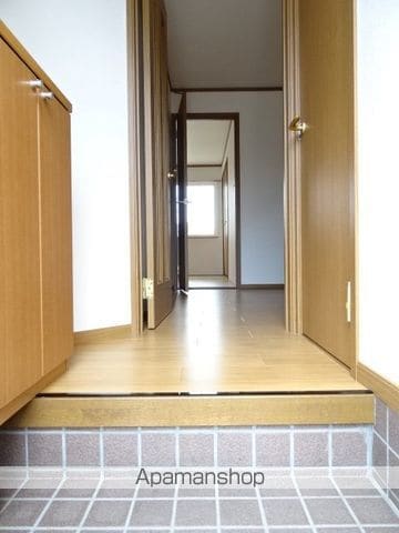 コージー・コートの内装写真