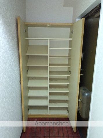 Oビルの内装写真