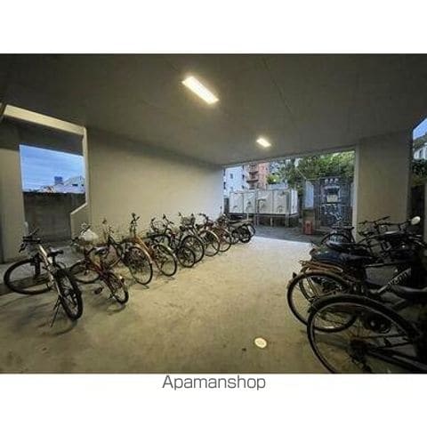 グランピア平之町の玄関写真