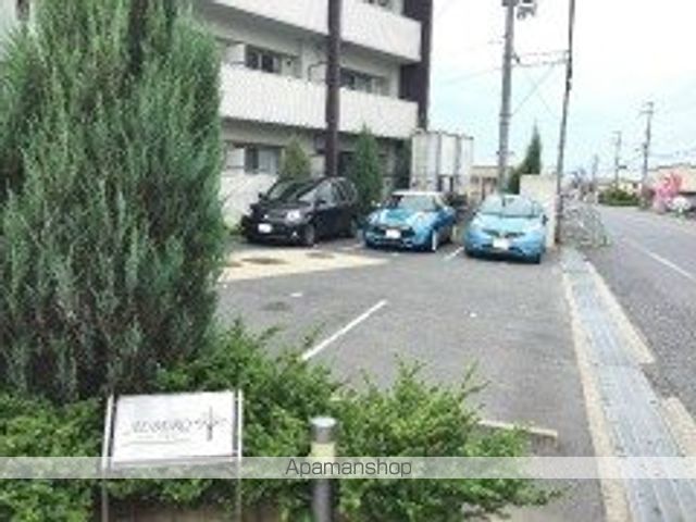 【紀の川市藤崎のマンションの写真】