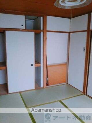 愛媛県松山市石手４丁目[2LDK/47m2]の内装6