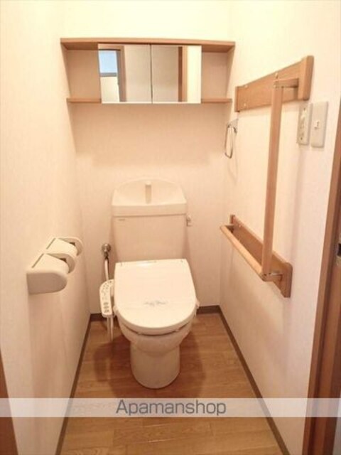 和歌山県和歌山市布引[1DK/35.64m2]のトイレ