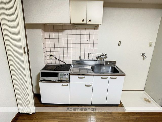 DETOM-1の内装写真