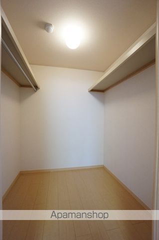 エルスリーモナミの内装写真