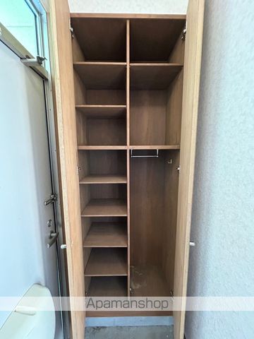プレズィール豊岡Bの内装写真