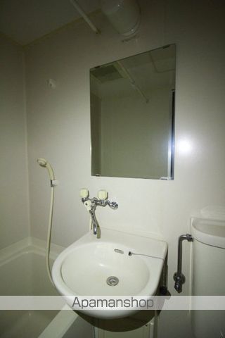 ヴェルサーチにわせの内装写真